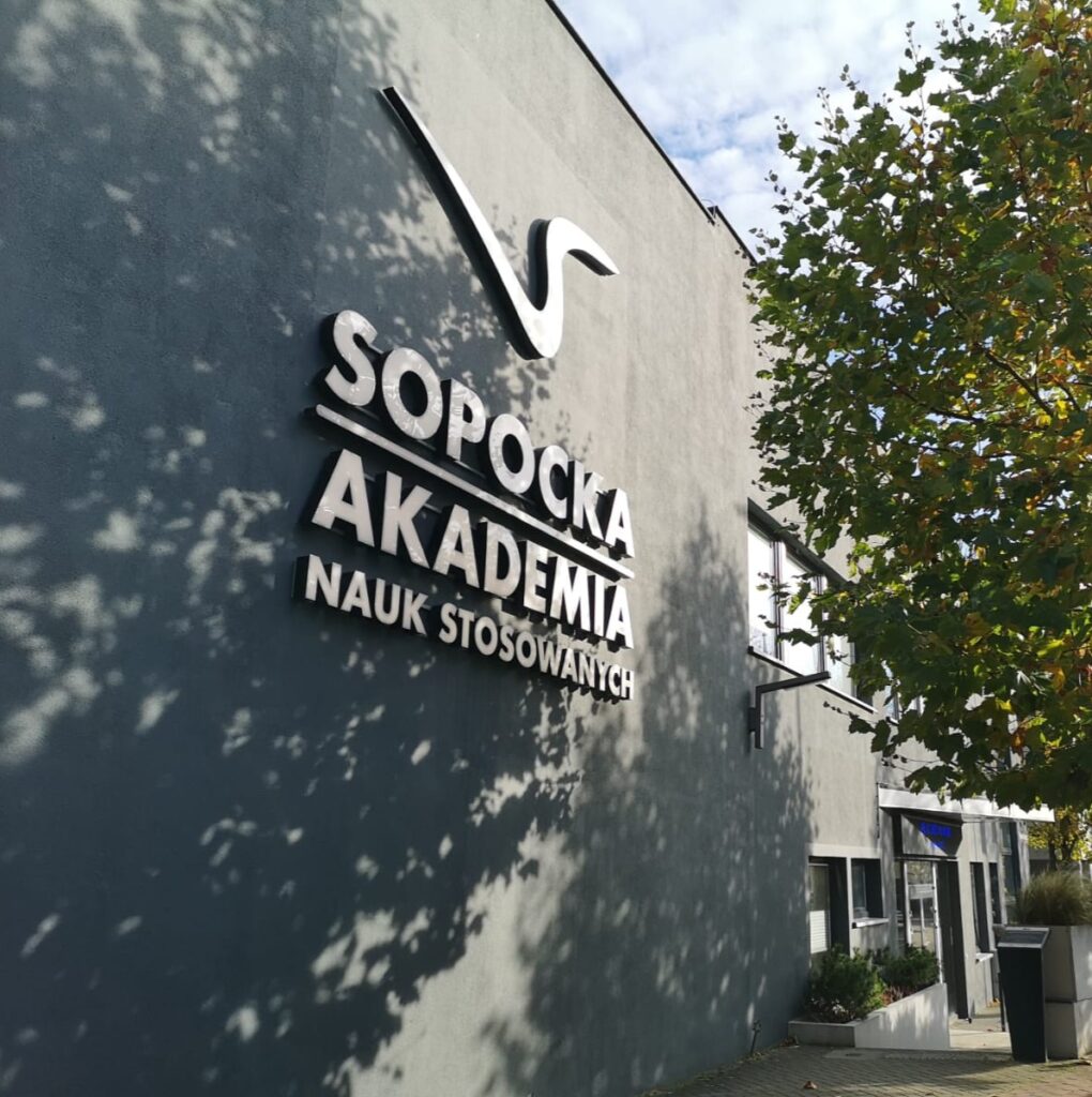 ソポト応用科学大学（SANS）留学｜ポーランドでの英語学位プログラム出願案内 2025/2026