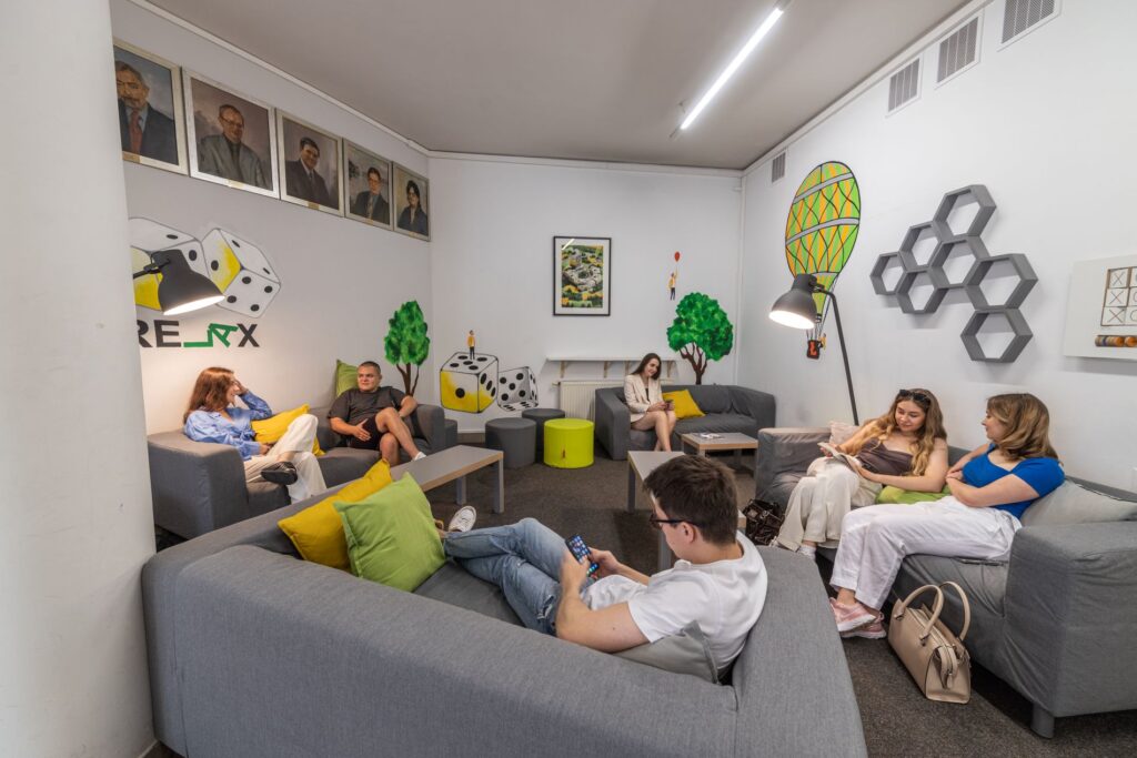 ラザルスキー大学（Lazarski University）へのポーランド留学 | 学部・修士・語学コース